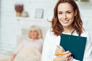 SERENIA : une aide médicalisée pour personnes âgées